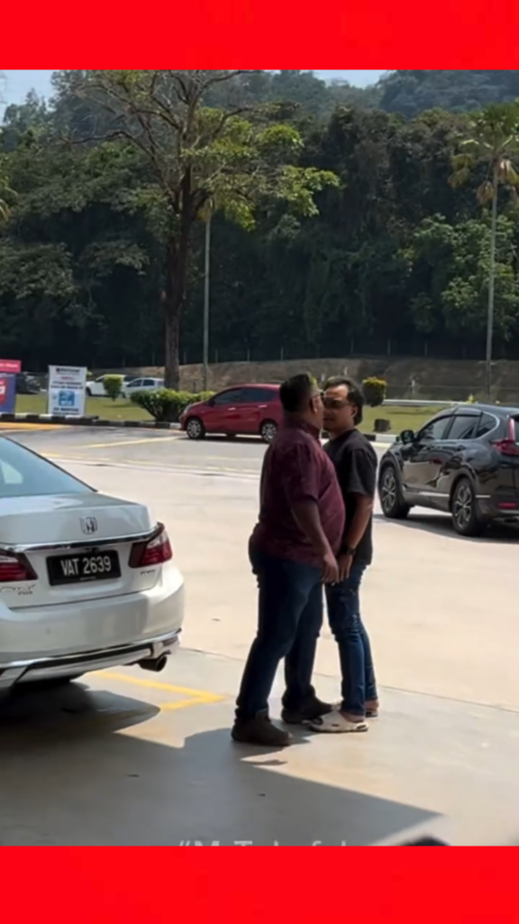 Potong Q nak isi minyak. Ini yang terjadi.